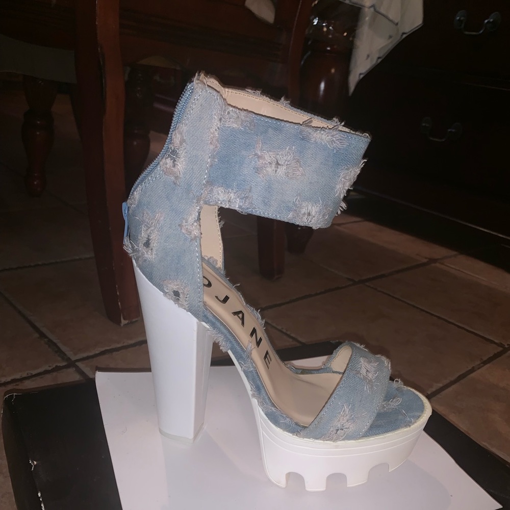 Size US 7.5 distressed blue denim sandals